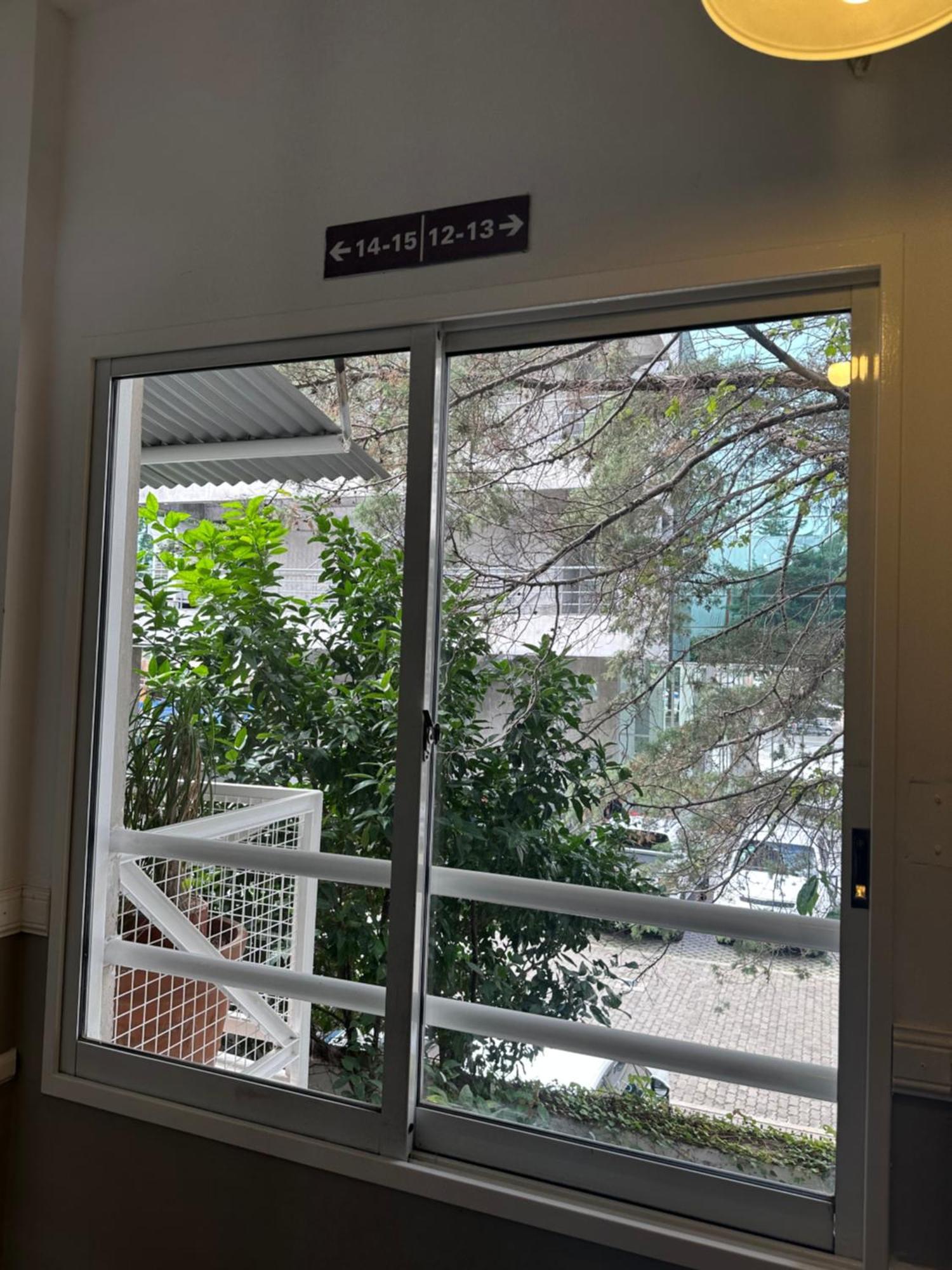 Apartahotel Bosch House 3*